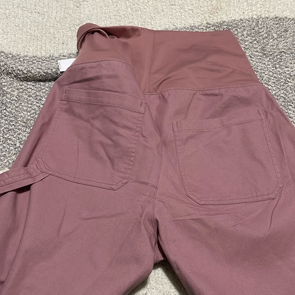 NWT- Old Navy Maternity- S - Picture 5 of 9